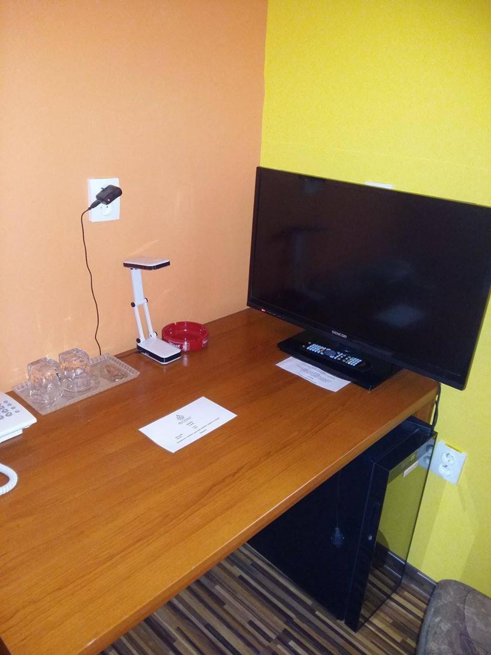 Hotel Central Sala חדר תמונה