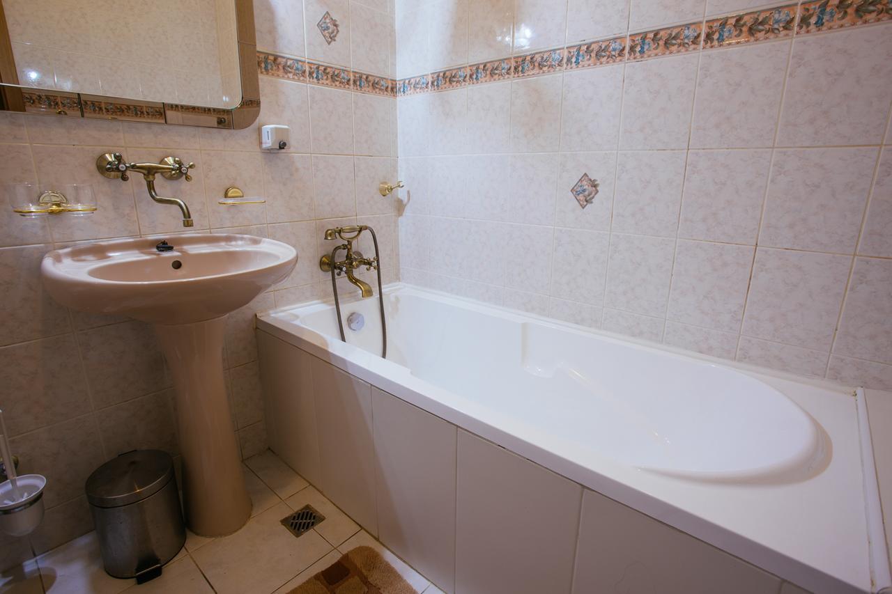 Hotel Central Sala מראה חיצוני תמונה
